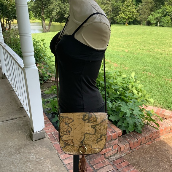 Patricia Nash Brinlee Saddle European  Map Crossbody Bag+ MATCHING COIN PURSE - Picture 2 of 14